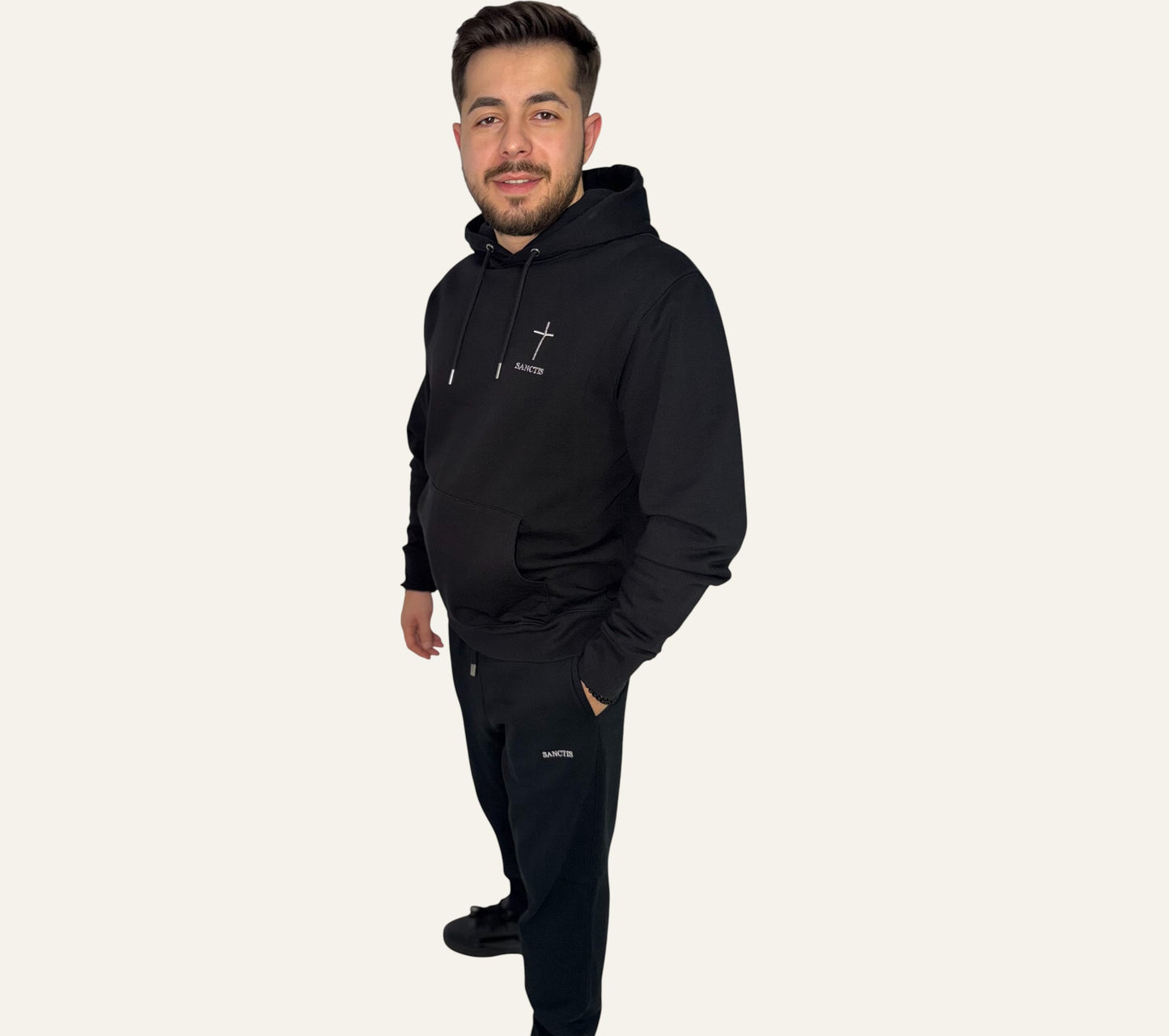 Trening cu hanorac si broderie Sanctis